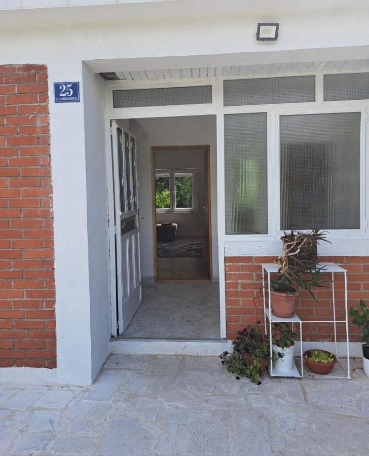 Guest House Green River Ljubuški Exteriör bild